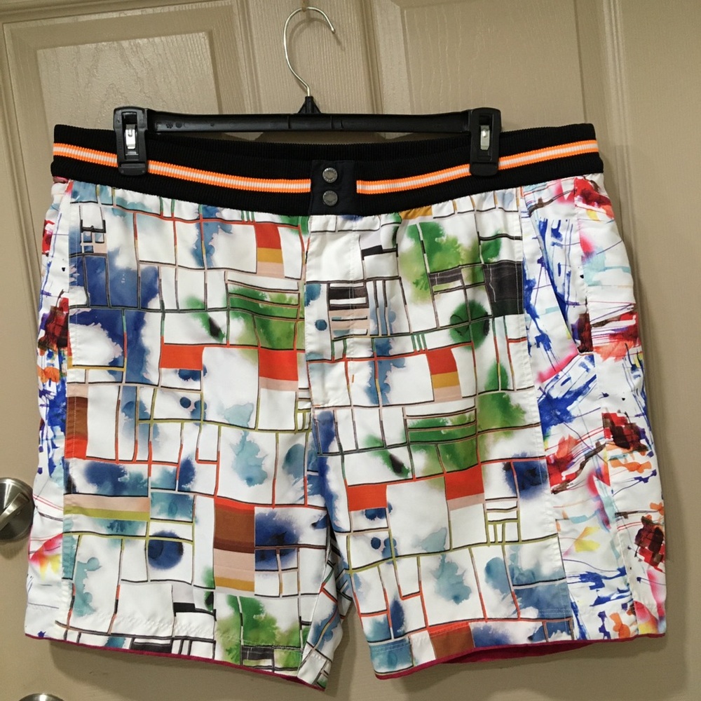 Robert Graham Multicolored Geometric Luxury Preppy Men's Swim Trunk SZ 40.